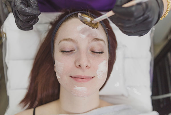 peeling facial con especialistas en dermatologia pauderma
